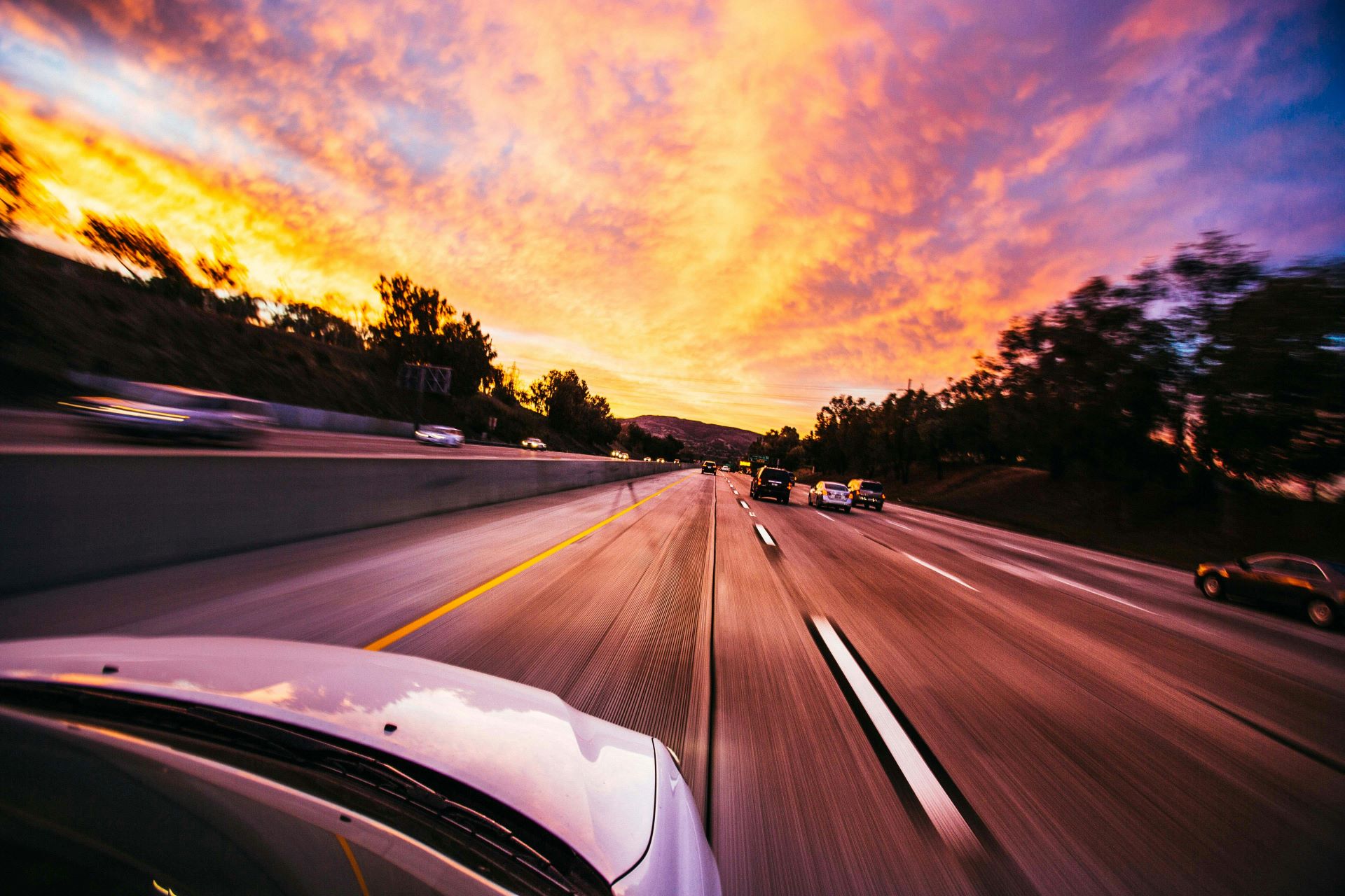 podcasting-and-automotive-brands-storytelling-that-drives-deeper-engagement-1.jpg