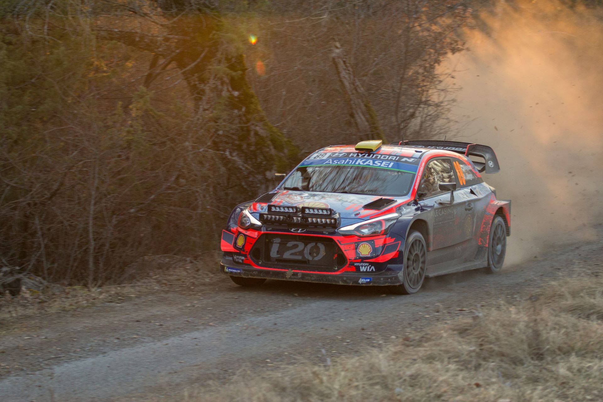 rally-race-and-roadtrip-the-emotional-connection-between-brand-and-experience-2.jpg