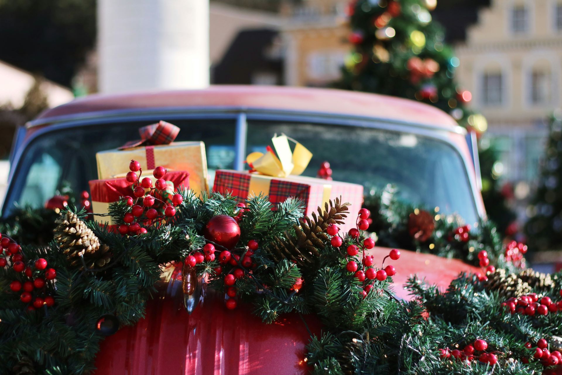 seasonal-automotive-campaigns-selling-cars-through-holidays-and-events-1.jpg