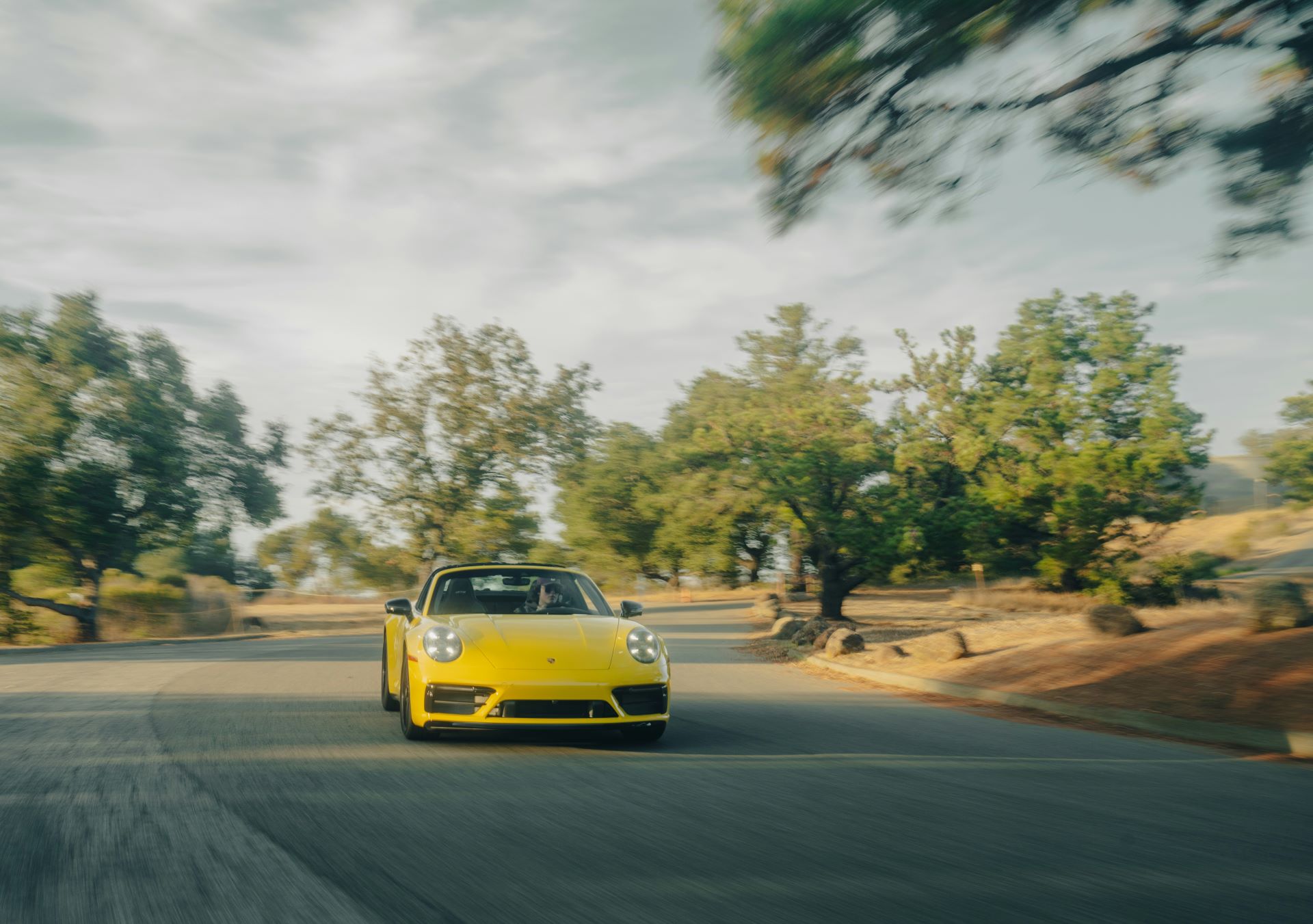 sponsoring-esports-and-gaming-events-a-new-frontier-for-automotive-brands-2.jpg
