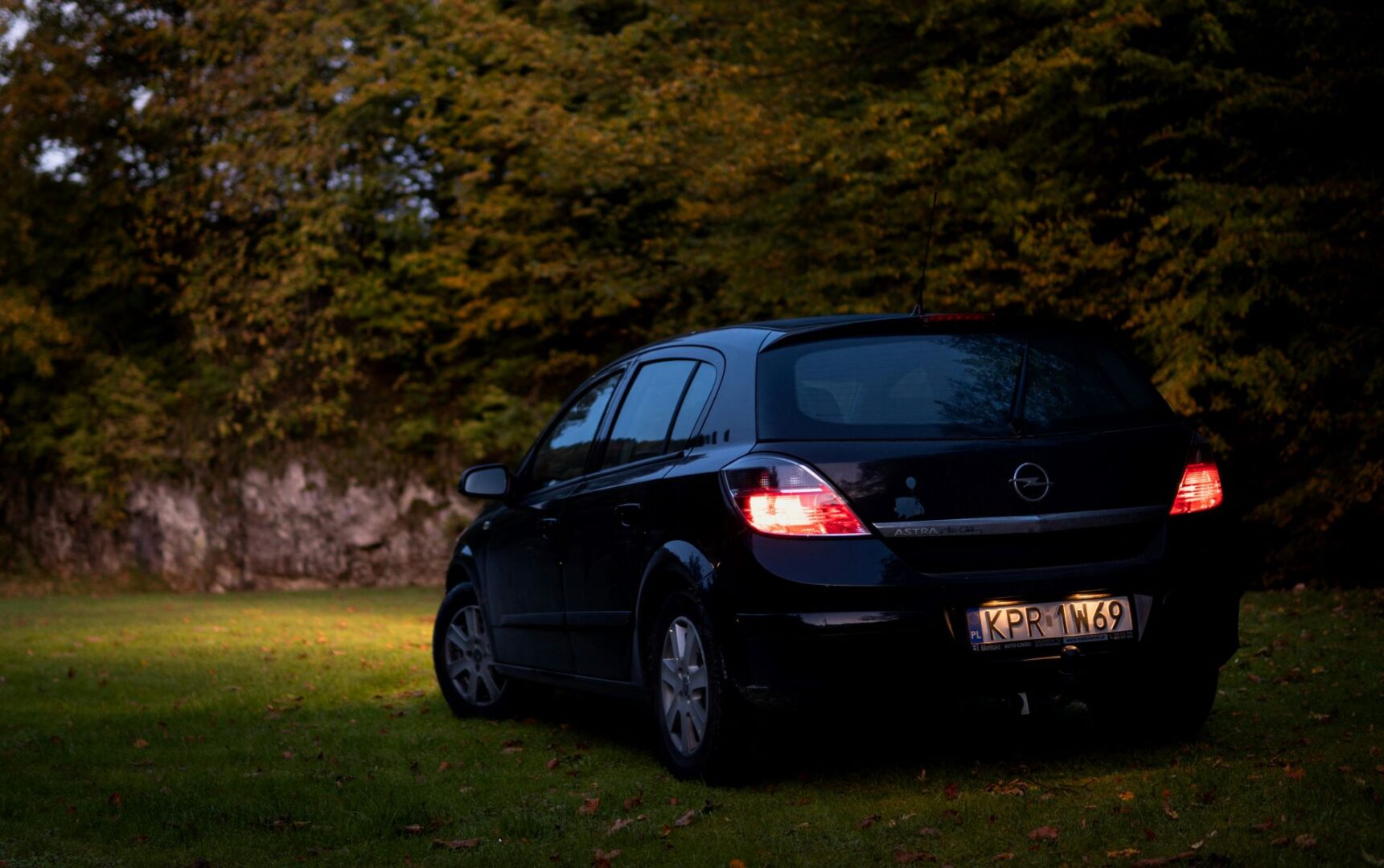 strategies-for-marketing-compact-and-subcompact-cars-to-urban-consumers-1721x1080.jpg