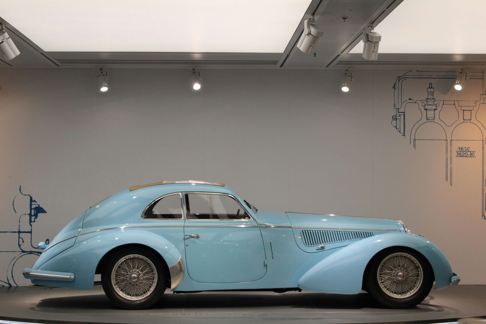 the-art-of-automotive-immersion-showrooms-stages-and-self-expression-2-1620x1080.jpg