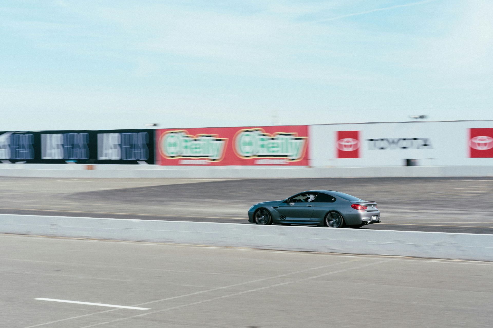 the-art-of-product-placement-how-automotive-brands-leverage-films-series-and-gaming-platforms-for-subtle-yet-powerful-advertising-1.jpg
