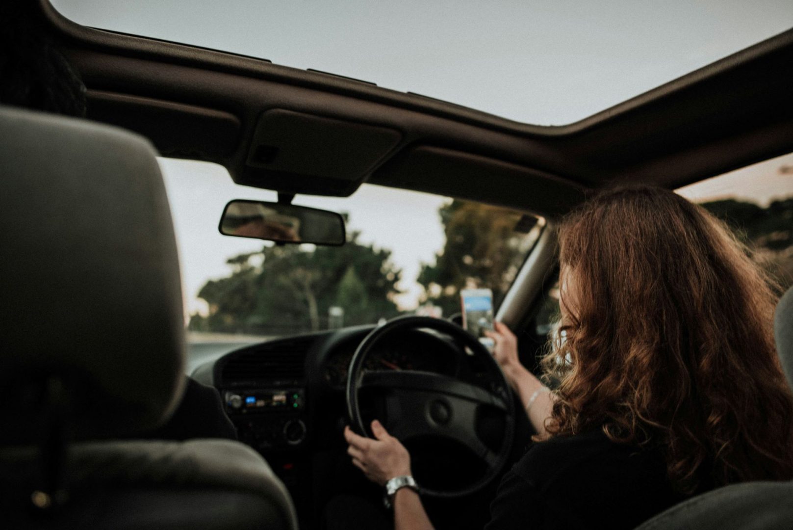 the-emotional-appeal-of-family-in-automotive-advertising-1-1617x1080.jpg