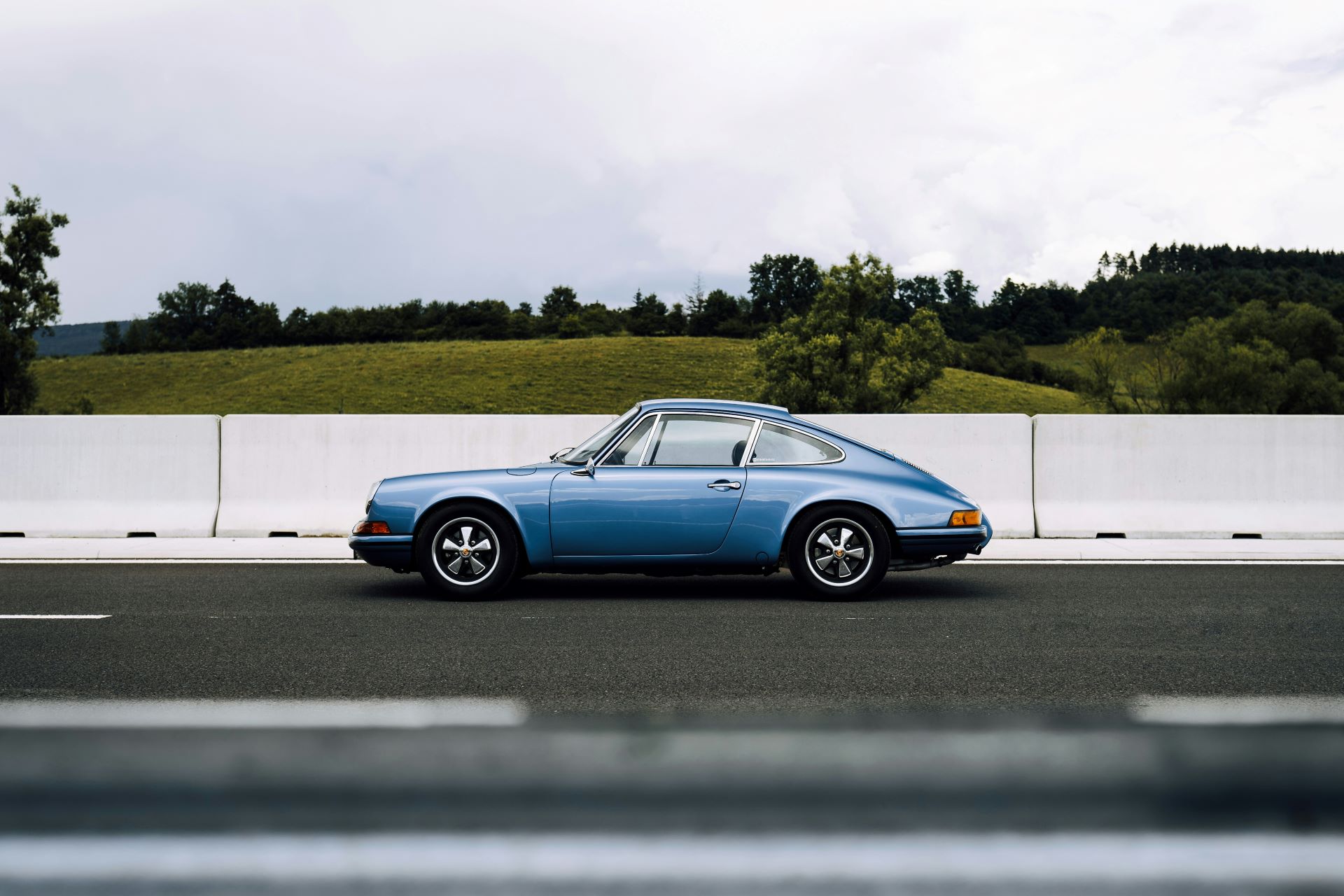the-environmental-impact-of-automotive-advertising-a-focus-on-sustainability.jpg