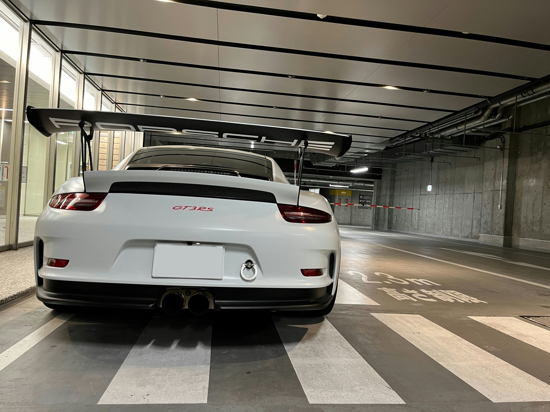 the-future-of-dealerships-digital-vr-personalized-sales-1