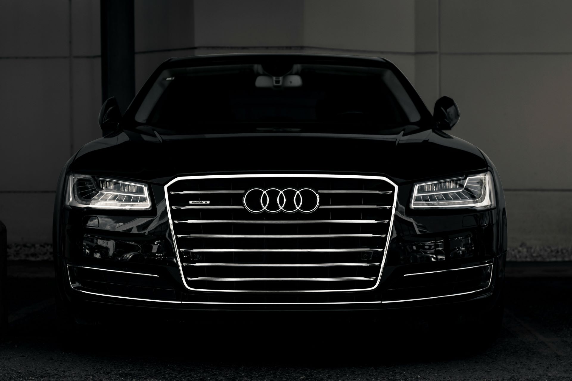 the-power-of-bold-disruptive-advertising-in-the-automotive-industry.jpg