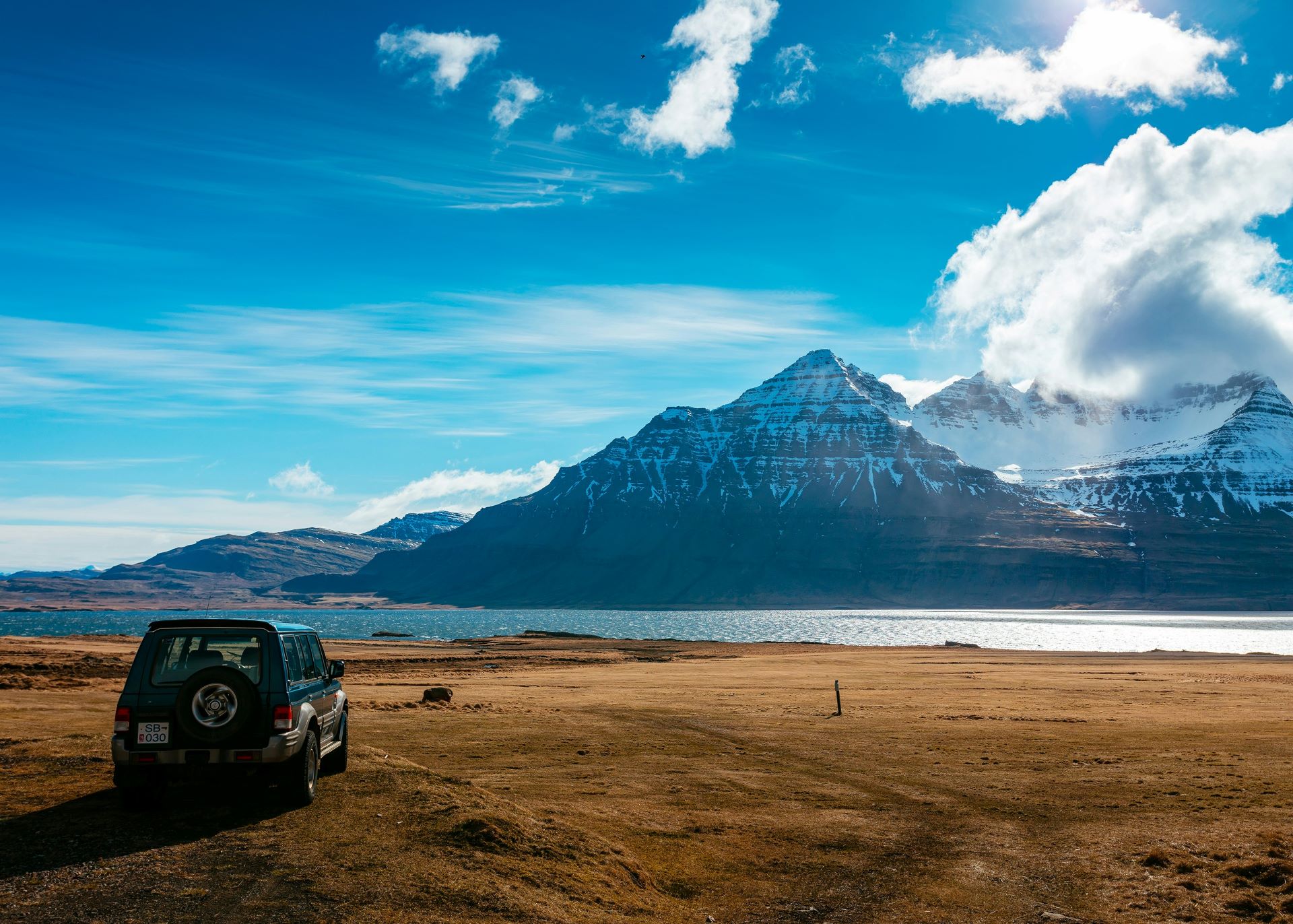 the-power-of-video-content-in-automotive-advertising-youtube-tiktok-and-beyond.jpg