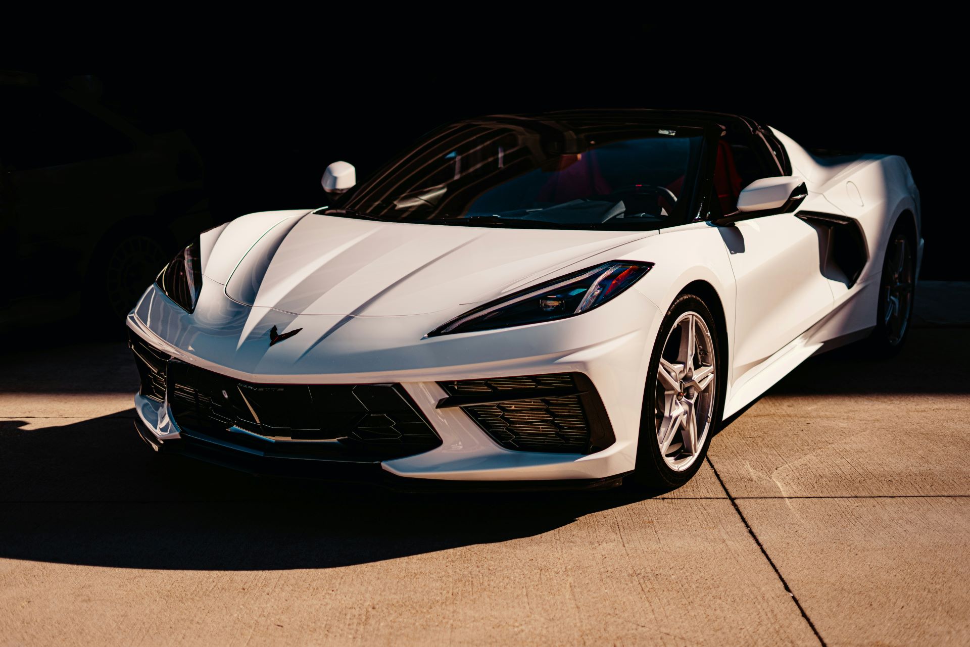 the-role-of-documentary-style-advertising-in-luxury-car-branding-1.jpg
