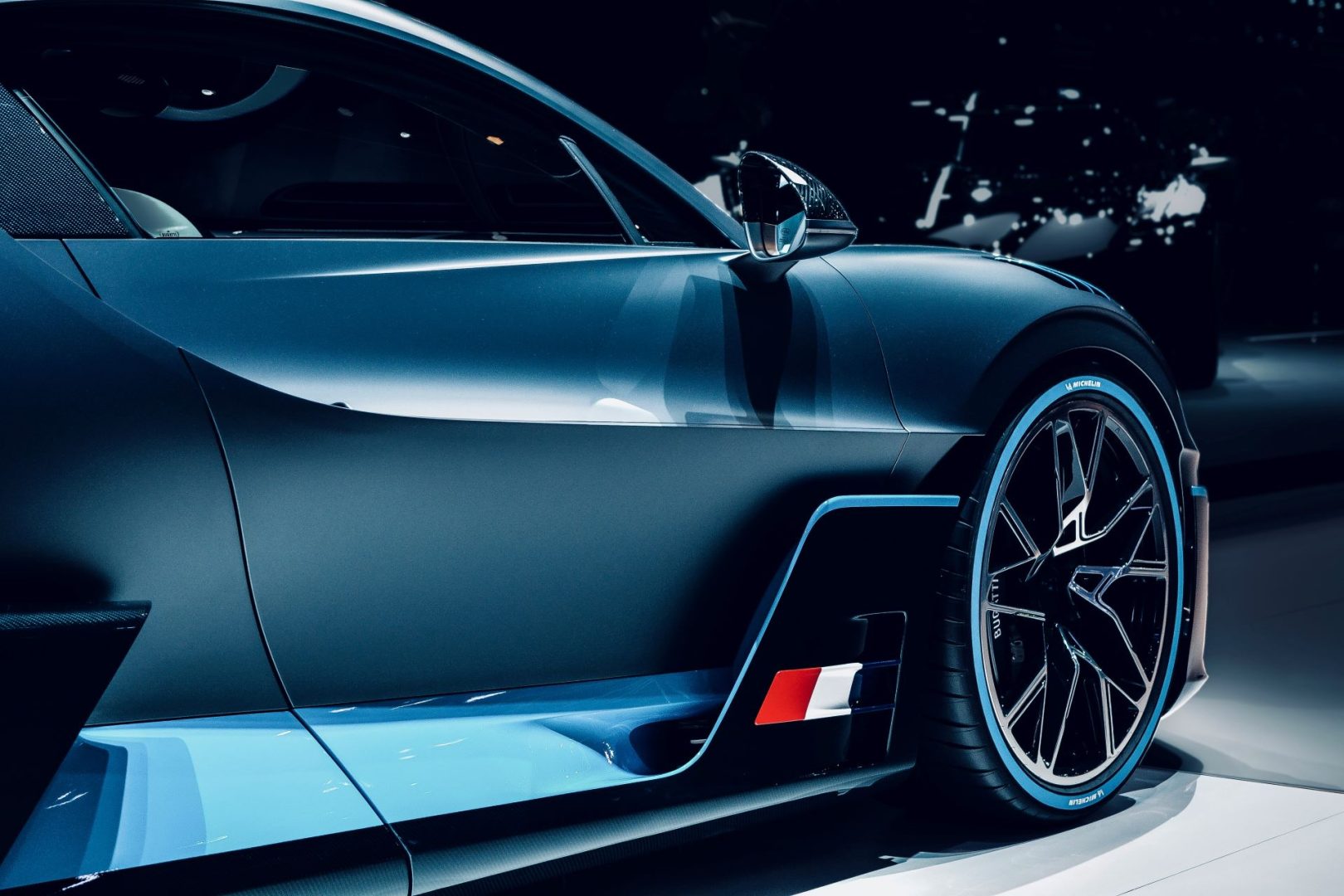 the-role-of-long-form-content-in-automotive-advertising-2-1620x1080.jpg