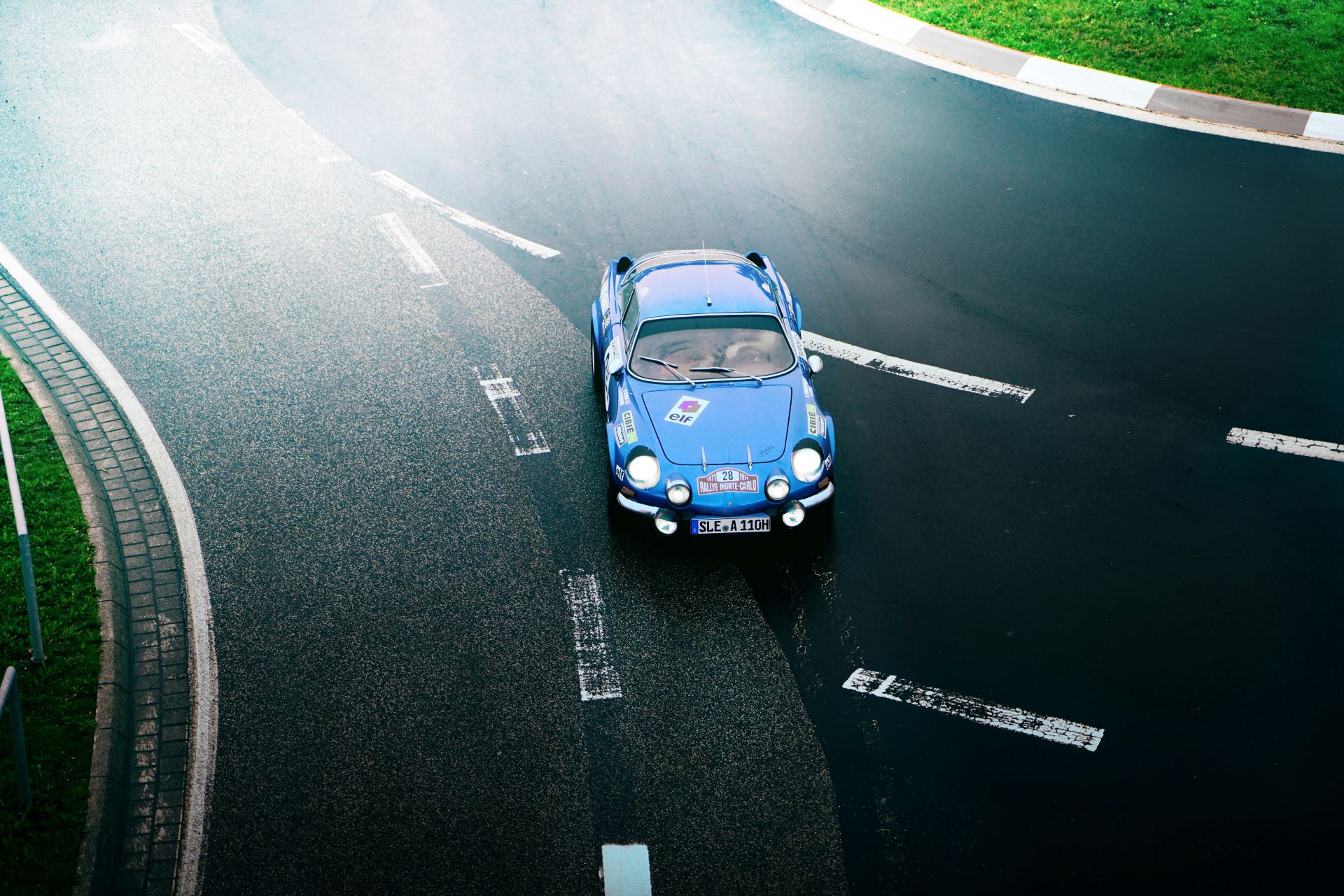 track-days-pop-ups-and-beyond-the-new-face-of-automotive-experiences-2.jpg