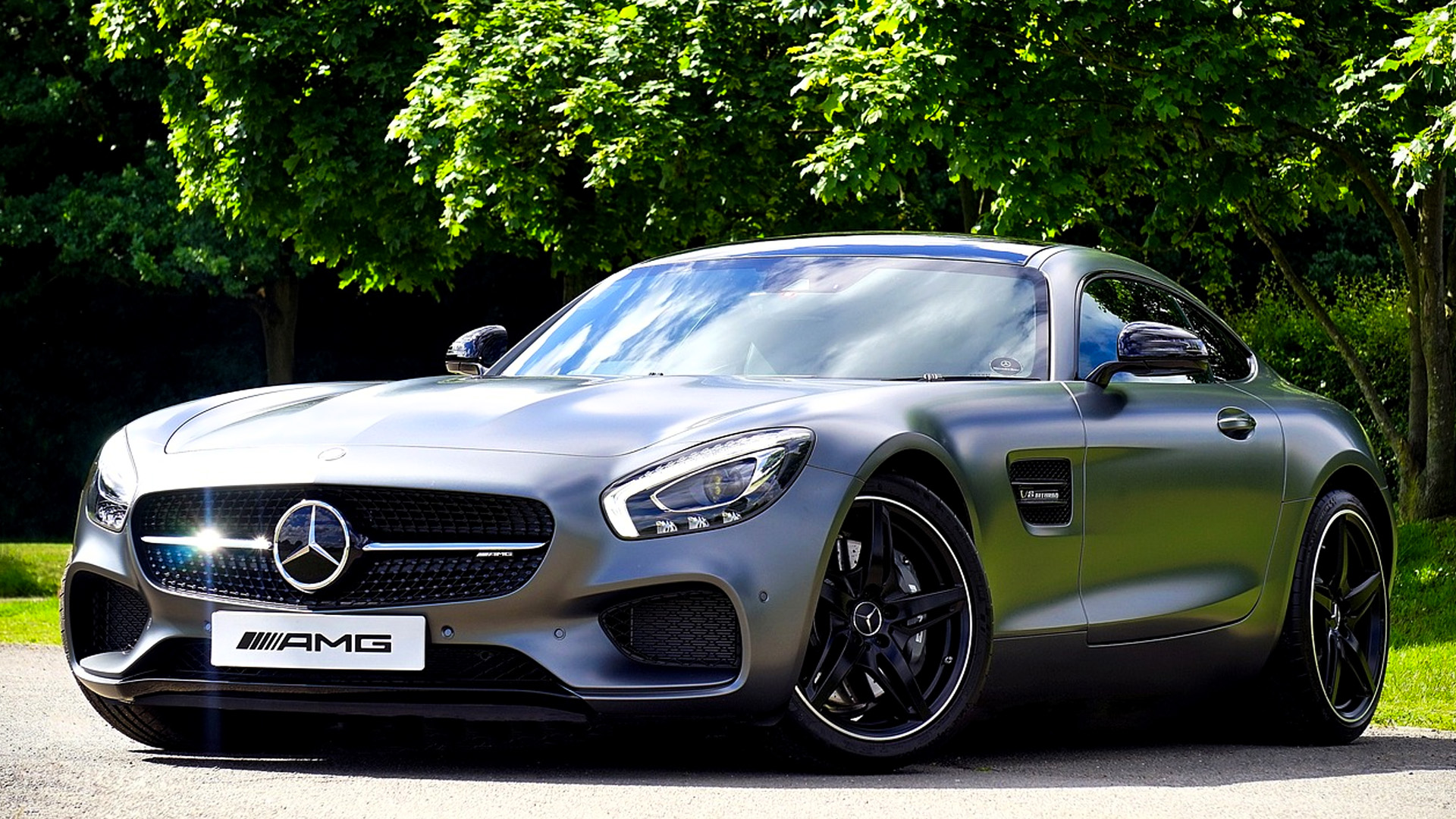 unleashing-short-form-video-content-for-rapid-car-sales.jpg