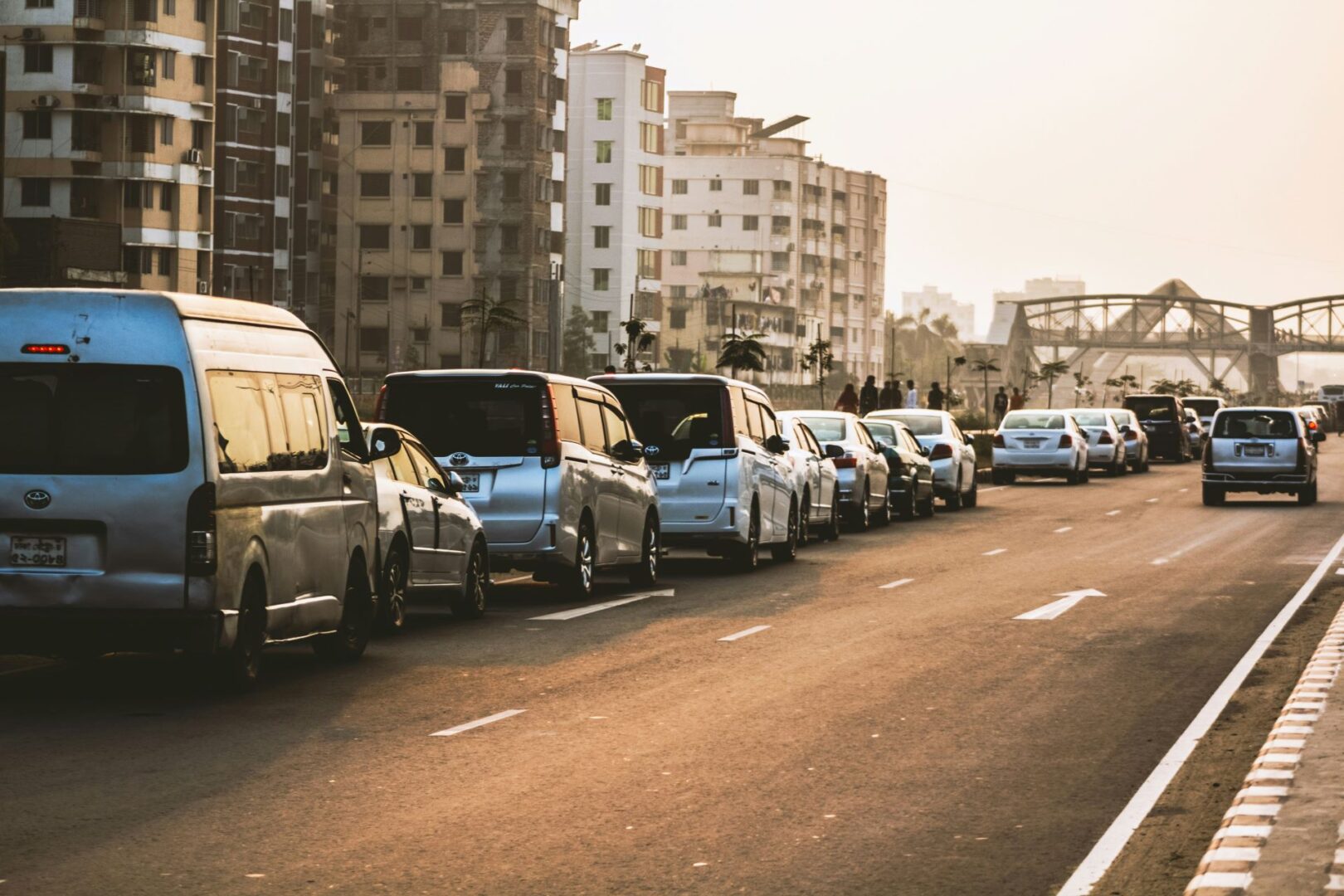 urban-vs-rural-car-buyers-tailoring-campaigns-to-different-mobility-needs-2-1620x1080.jpg