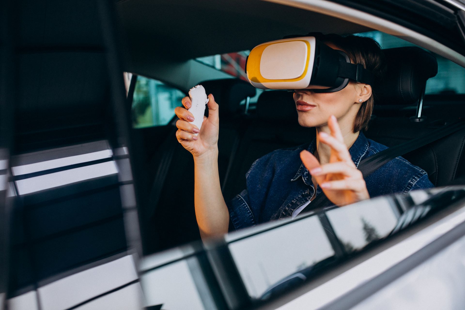 using-augmented-reality-to-transform-auto-marketing-1