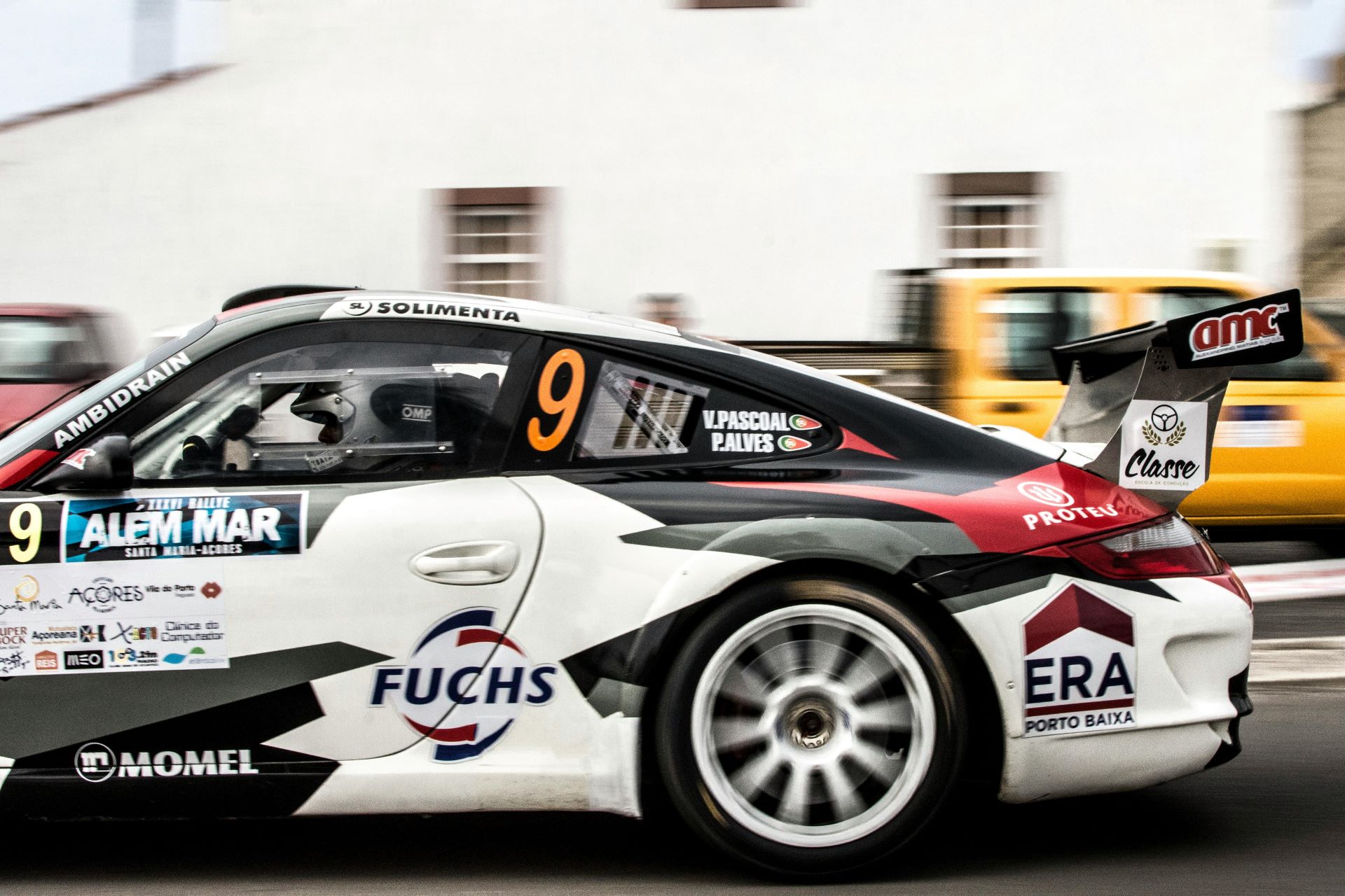 virtual-car-rallies-building-online-communities-through-gaming-and-esports.jpg