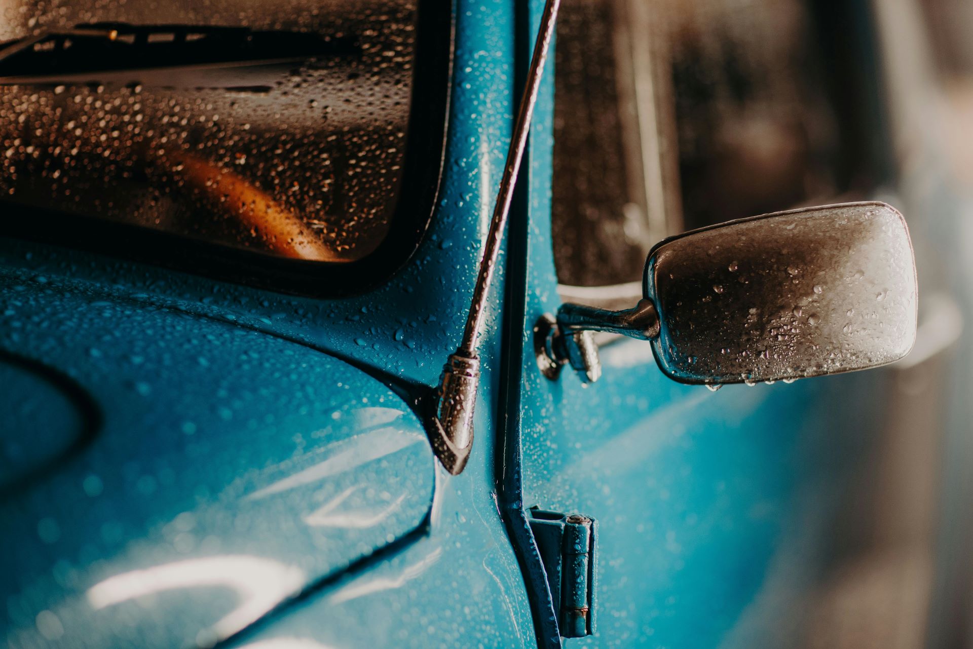 when-the-car-becomes-a-lifestyle-accessory-the-art-of-cross-industry-collaboration-1.jpg