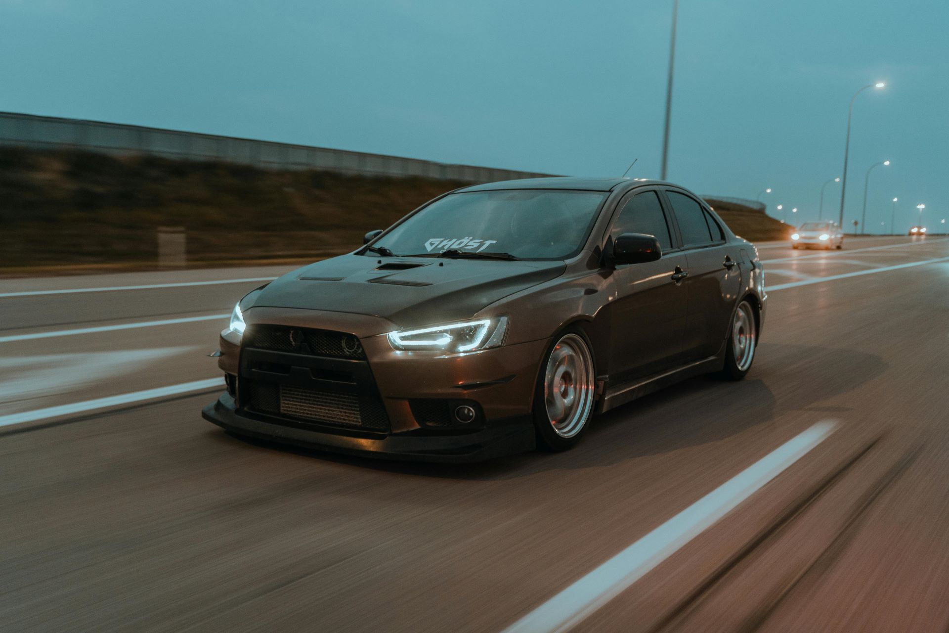 why mobile-first strategies are driving car sales success-2