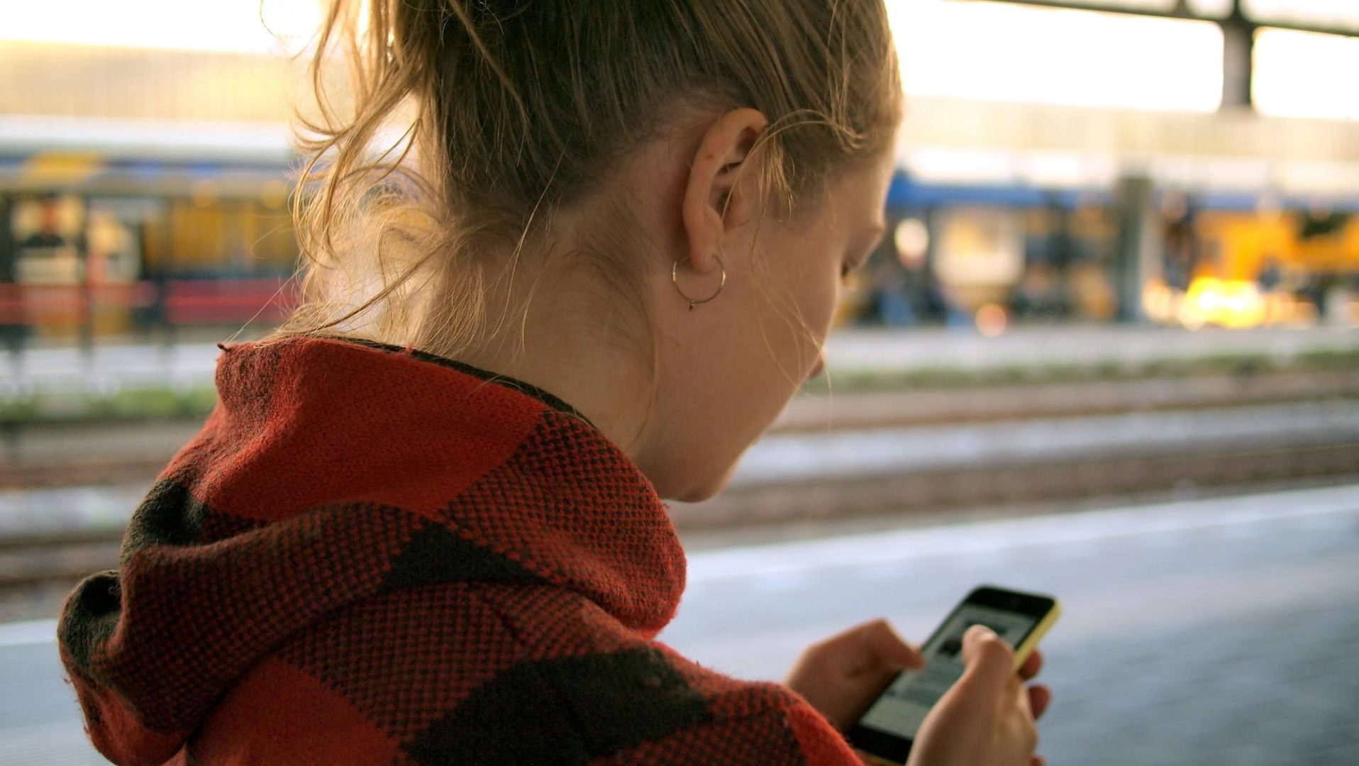 why-car-brands-are-turning-to-short-form-video-ads-to-connect-with-millennials-and-gen-z-1916x1080.jpg